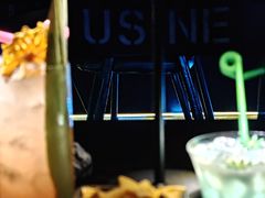 -贰楼酒吧