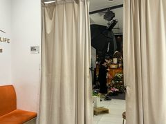 -海马体照相馆(万菱汇店)