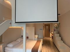 -芷迹江景酒店(五一广场汇景城店)