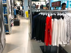 -阿迪达斯(八方汇精品优惠店)