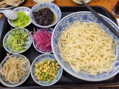 老北京炸酱面-门框胡同百年卤煮(新街口店)