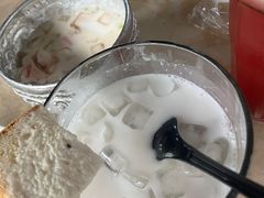 -啰啰冰屋(景洪总店)