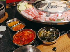 -哈哈碳都·牛肋条无限自助烤肉(宝龙店)