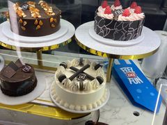 -DQ·蛋糕·冰淇淋(五棵松万达店)