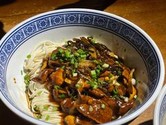 蛤蜊猪肝面-沪西老弄堂面馆(定西路店)