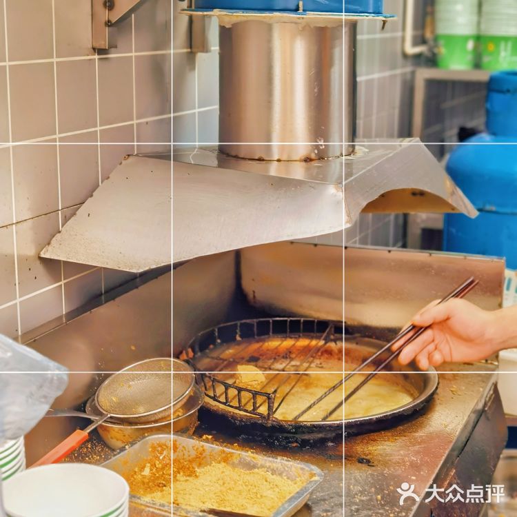 成都美味小吃榜|蔡师傅臭一回 臭豆腐[调皮]