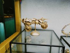 -LADY FAFA(巨鹿路陕西南路路口店)