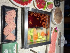 -二荆条·蜀鲜汇城市森林火锅
