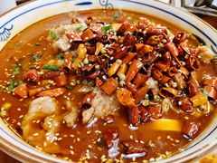 水煮肉片-付掌柜在成都·热炒砂锅集(金禾店)
