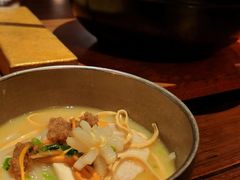 -银米·云南传统过桥米线(双廊黑金冠店)