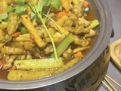 -炭亲干锅·虾蟹蛙(奥体天虹店)