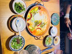 -洱火云南酸菜牛肉火锅(石景山当代商城店)