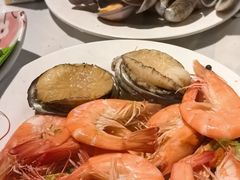 -领鲜活海鲜榴莲自助火锅(东门店)