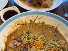 -那家老院子东北菜·饺子·小鸡炖蘑菇(艳华街店)