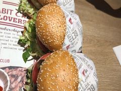 -The Habit Burger Grill 哈比特汉堡(复兴soho店)