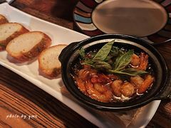 -SISTERS BAR RESTAURANT川意酒馆(嘉善老市H楼店)