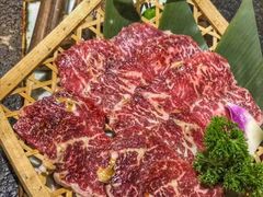 精致牛肉-虎焱炭火烧肉