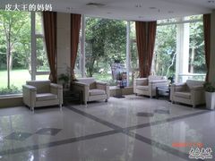 -上海怡沁园度假酒店