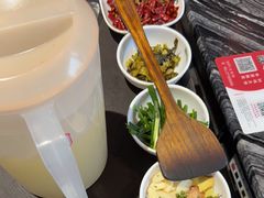 -老船舫·现做活鲜鱼馆(东郊记忆店)