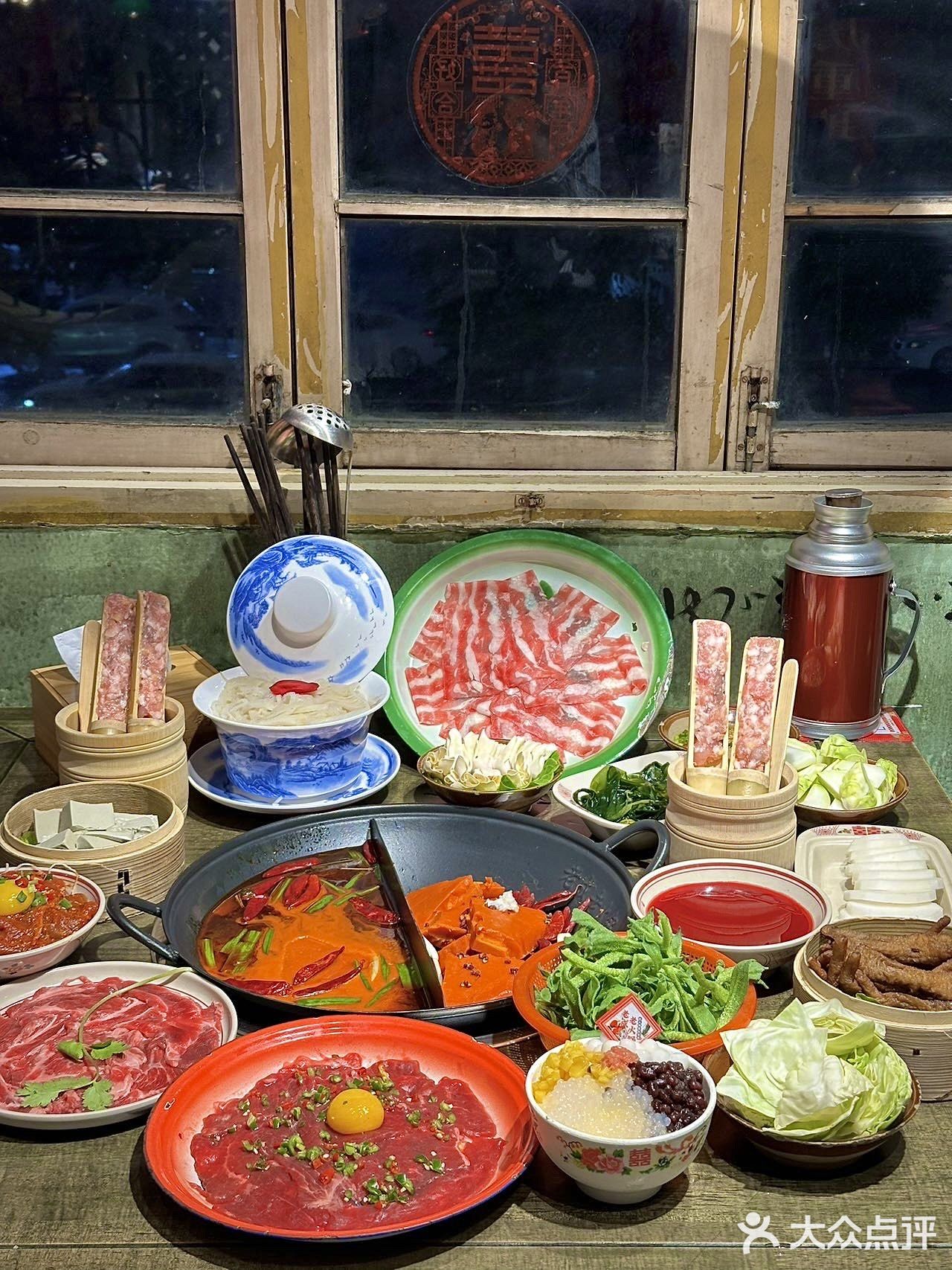 南京座无虚席的火锅店🍲一天不吃浑身难受