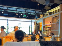 -呷哺呷哺(万达新世界店)