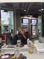 -变画·发型STUDIO