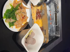 -海底捞火锅智慧餐厅(中骏世界城店)