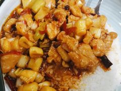 -西部马华清真兰州牛肉面·烧烤夜市(三里河店)