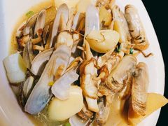 -西街夜油条·麻团包乌饭