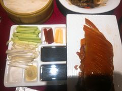 -鸭王烤鸭店(三里河店)