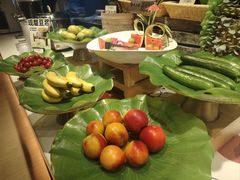 -涨巢·潮玩水疗局