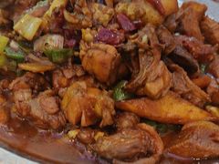 -俭寨大盘鸡·手抓肉·烧烤新疆菜(乌苏路店)
