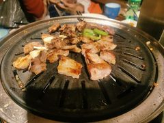 -明洞阿姨·韩式酱蟹烤肉·创意料理(三元桥店)