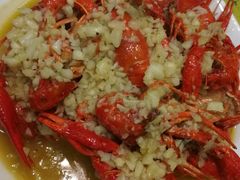 -扒虾小妹儿麻辣海鲜(宏图街店)