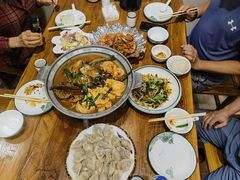 -东来菜馆•手抓海鲜家常菜•海鲜锅贴(鸽子窝店)