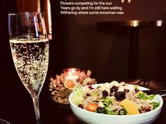 -wineapp葡萄酒餐吧(外滩金融中心店)