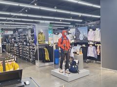 -迪卡侬(大英山店)