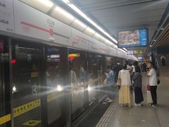 -红土地(地铁站)