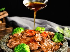 石板牛仔骨-山里俏·地标皖南菜·屯溪臭鳜鱼(北城万达店)