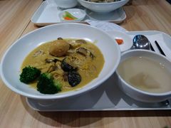 咖喱蔬菜盖浇饭-轻蔬不用等·素食(江苏路店)