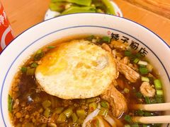 -矮子粉店1985·长沙米粉(湘春路店)