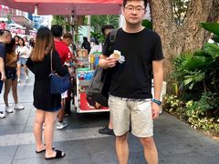 -詹爷爷乌节路街头冰淇淋