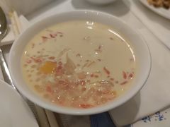 杨枝甘露-夏宫中餐厅(静安香格里拉店)