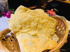 -老牌坊云南鱼豆花火锅(哈西万达店)
