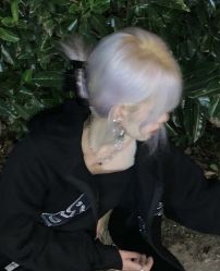 -东秀护肤造型