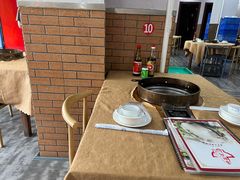-濠轩阁特色生蚝火锅(水湾路店)