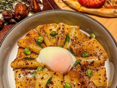 -Mogul Eatery·大亨餐酒馆