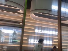 -洪氏嗨捞·广东猪肚鸡·椰子鸡火锅(西咸万象城店)