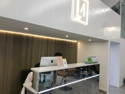 -I+造型烫发染发