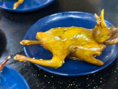 盐焗乳鸽-煲煲掂风味煲仔饭餐厅(西区店)